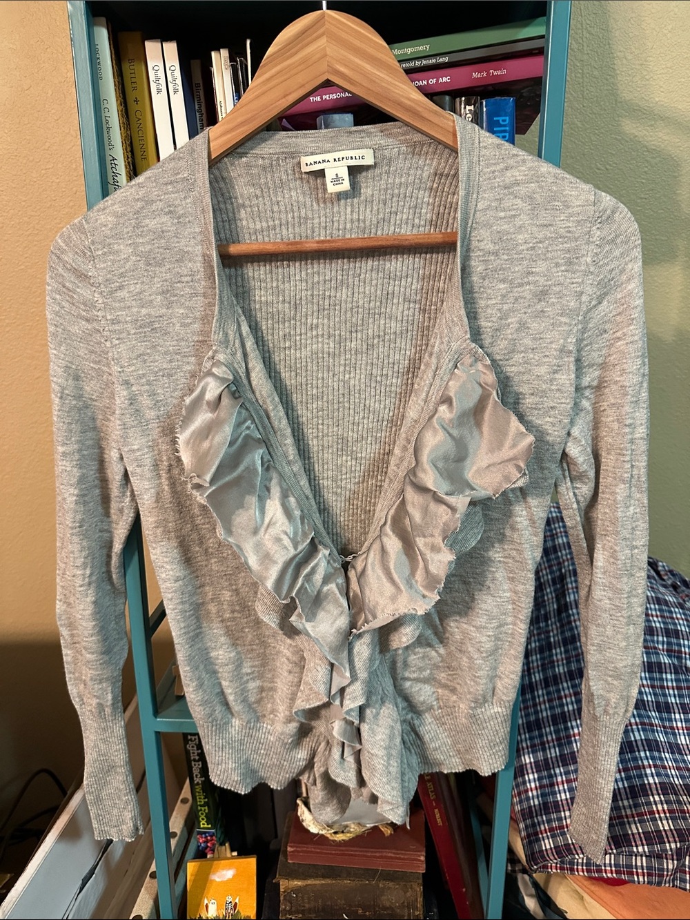 Banana Republic Heather Gray Ruffle-Front Cardigan
